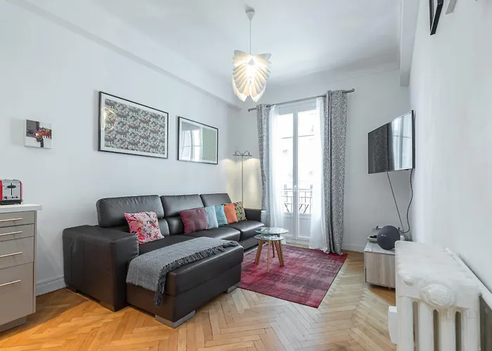 Charmant 3 Pieces 4 Pers Wifi Ac
